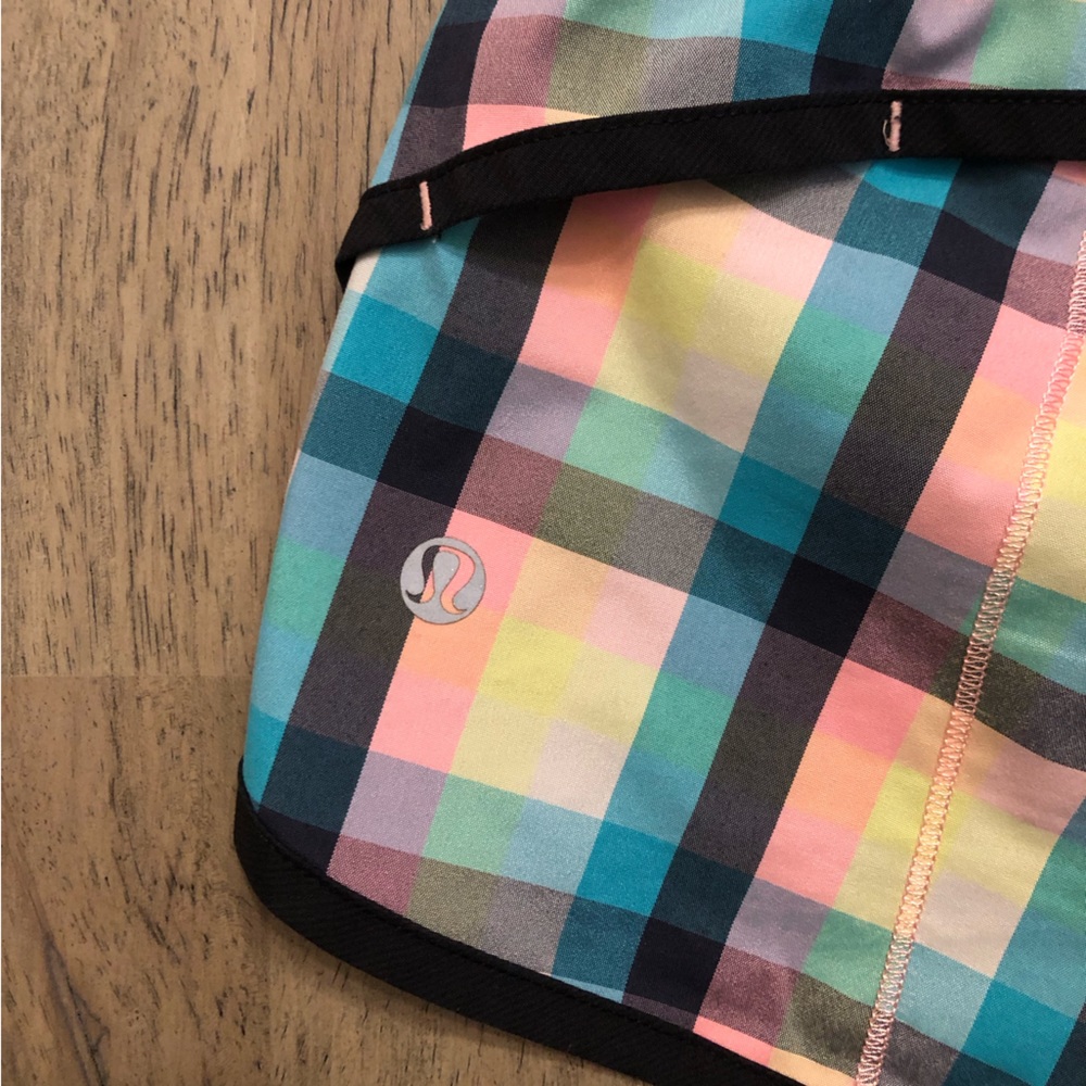 Lululemon | Plaid Speed Up Shorts - Picture 8 of 8